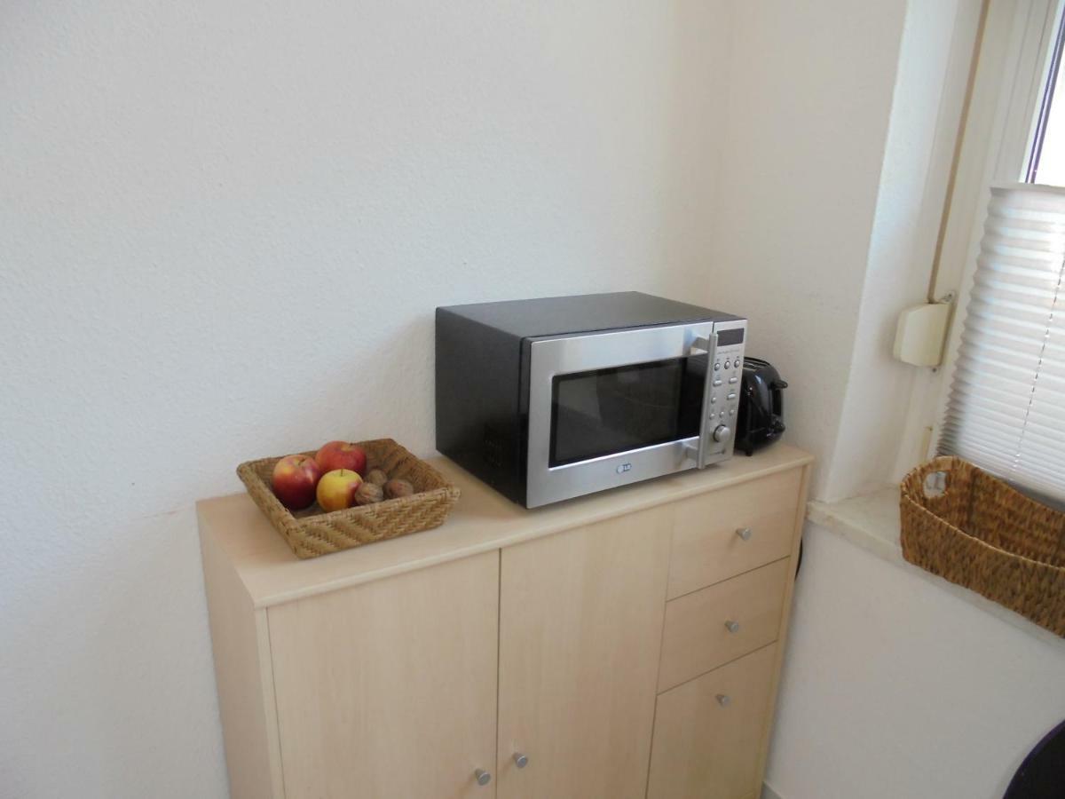 Ferienwohnung Mit Terasse Оберхаузен Екстериор снимка