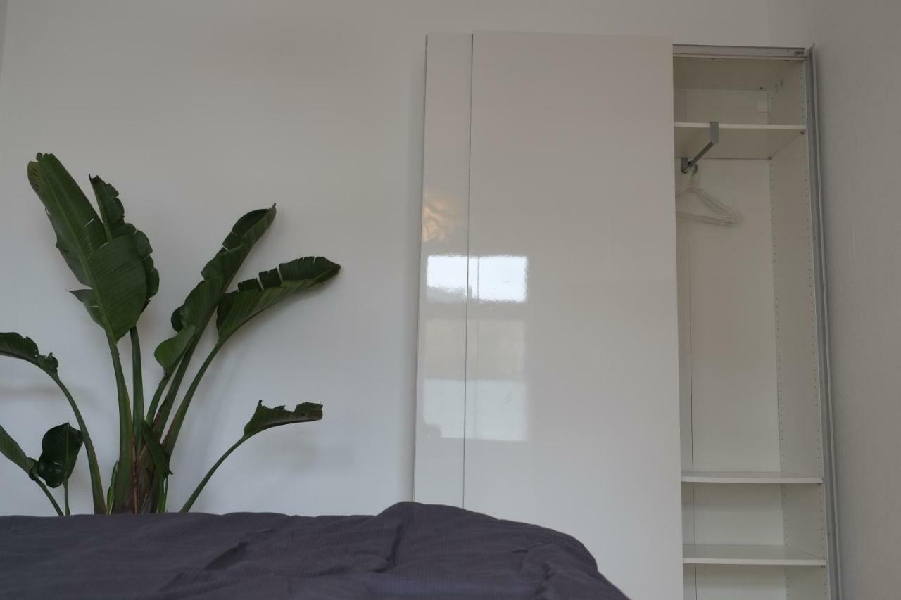 Ferienwohnung Mit Terasse Оберхаузен Екстериор снимка